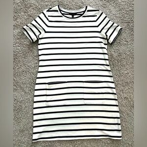 Cream and navy striped Banana Republic dress